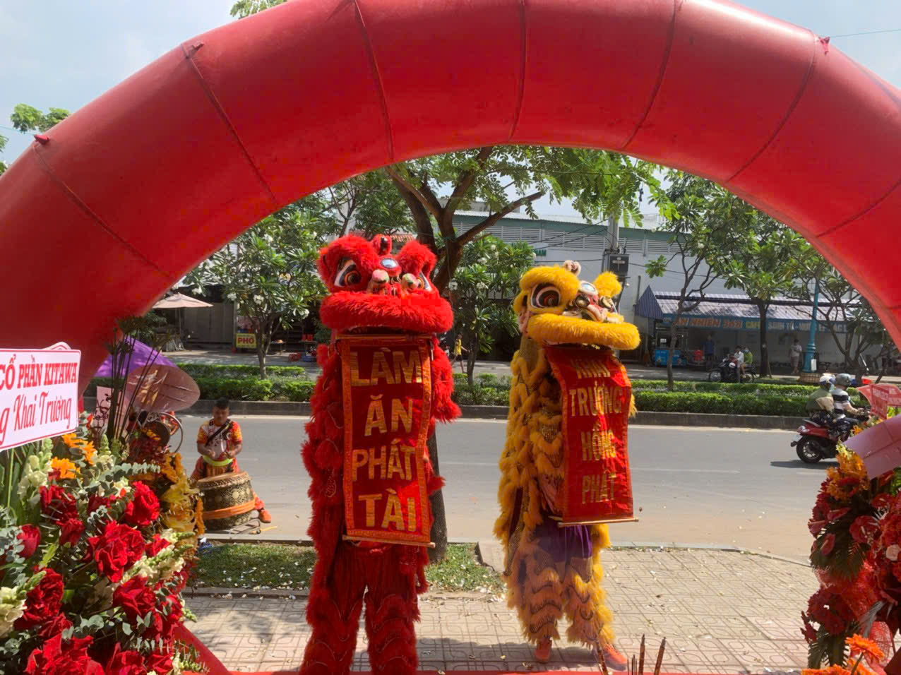 Dịch Vụ Cho Thuê Đội Múa Lân Khai Trương Tại Đồng Nai. Ảnh 4 Dịch Vụ Cho Thuê Đội Múa Lân Khai Trương Tại Đồng Nai. Ảnh 4